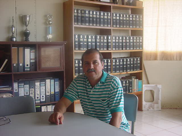 Dr. Ramiro Caldern E.